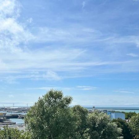 Appart A 5Min A Pied De La Plage - Avec Parking Boulogne-sur-Mer Luaran gambar